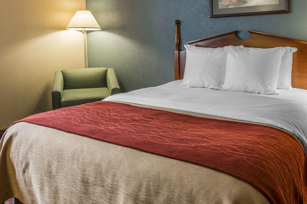 Quality Inn Upper Sandusky Extérieur photo