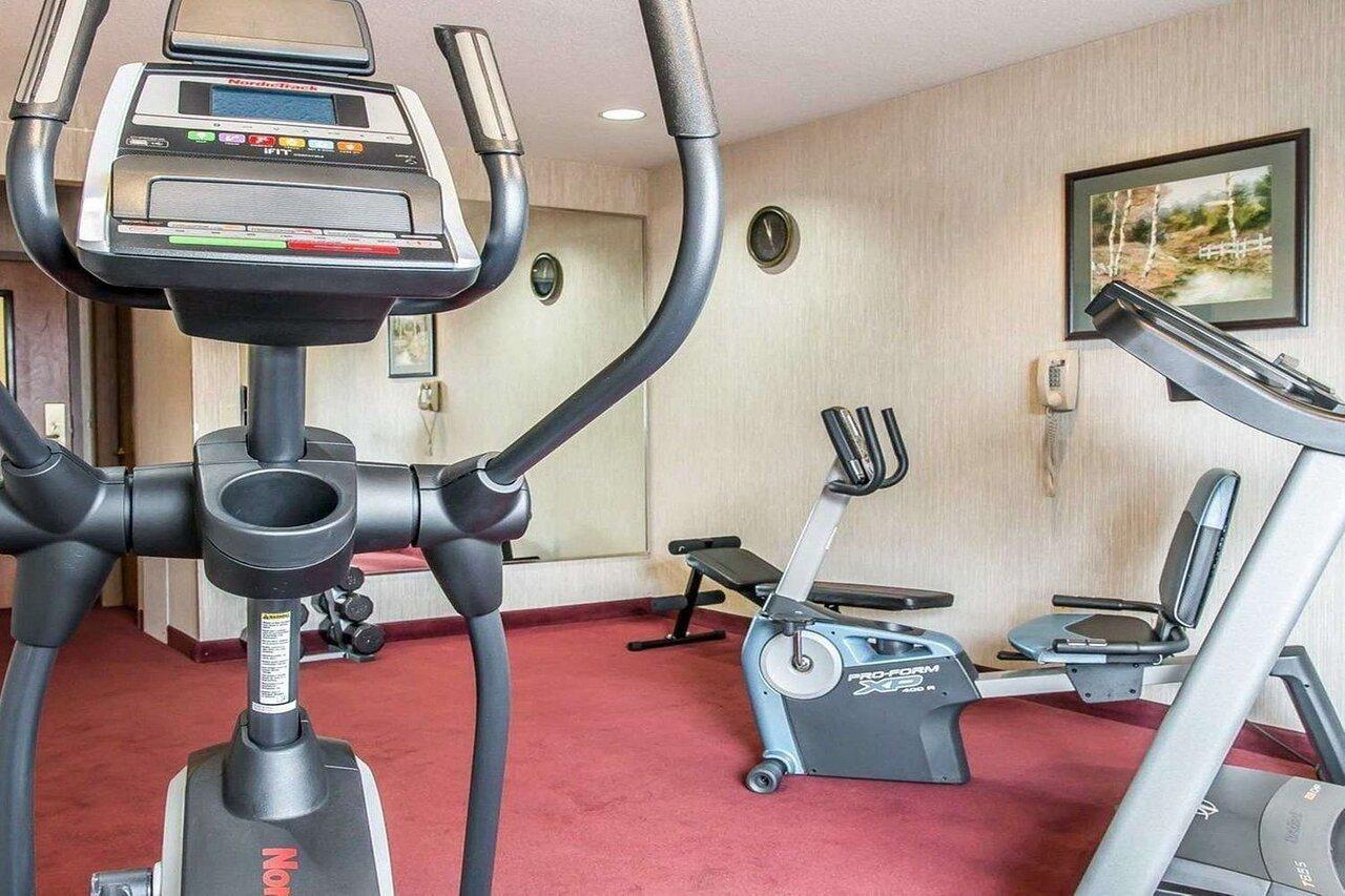 Quality Inn Upper Sandusky Extérieur photo