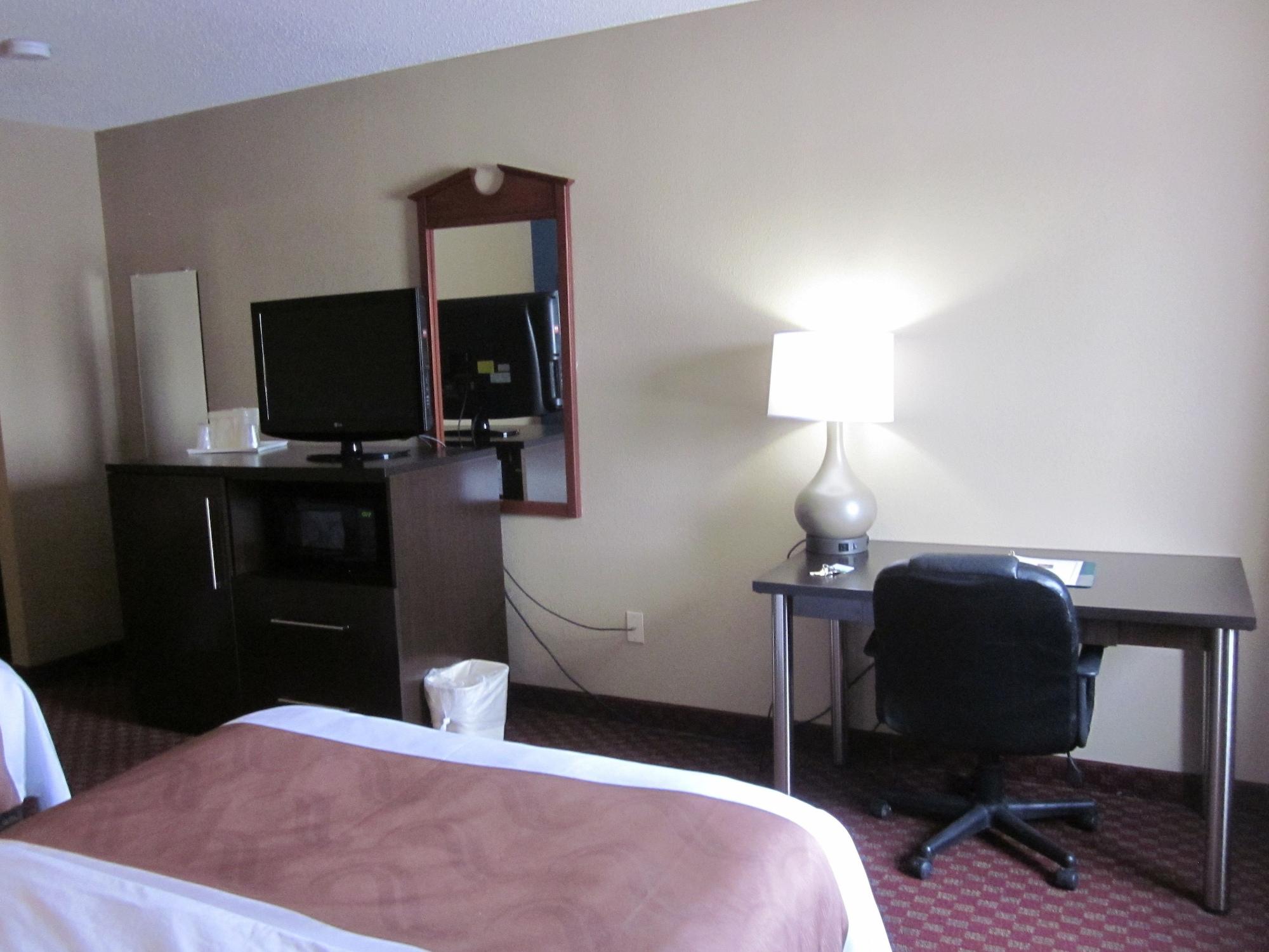 Quality Inn Upper Sandusky Extérieur photo