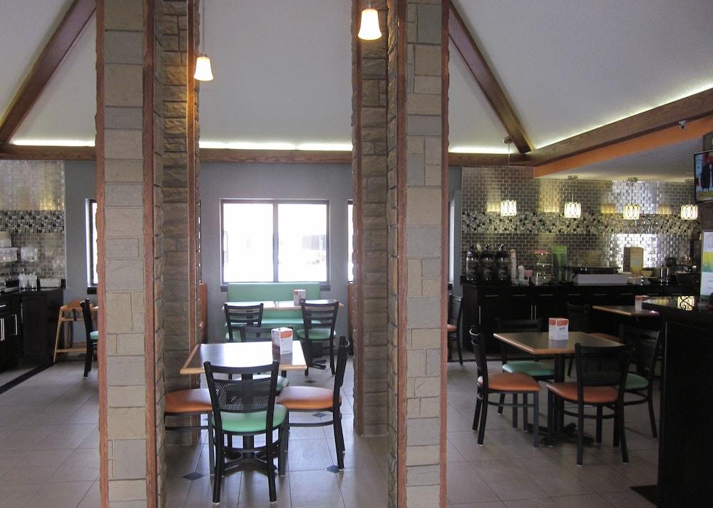 Quality Inn Upper Sandusky Extérieur photo