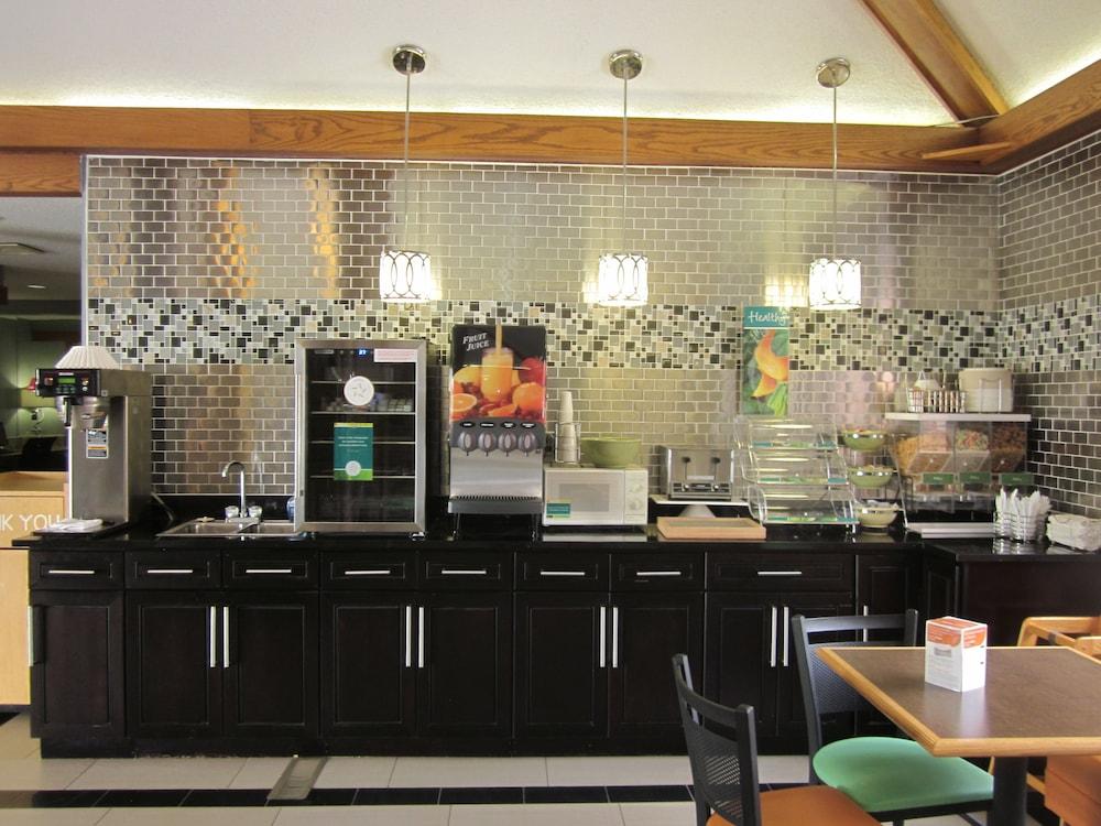 Quality Inn Upper Sandusky Extérieur photo