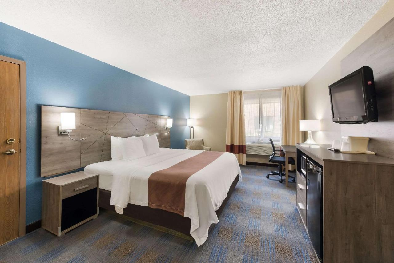 Quality Inn Upper Sandusky Extérieur photo