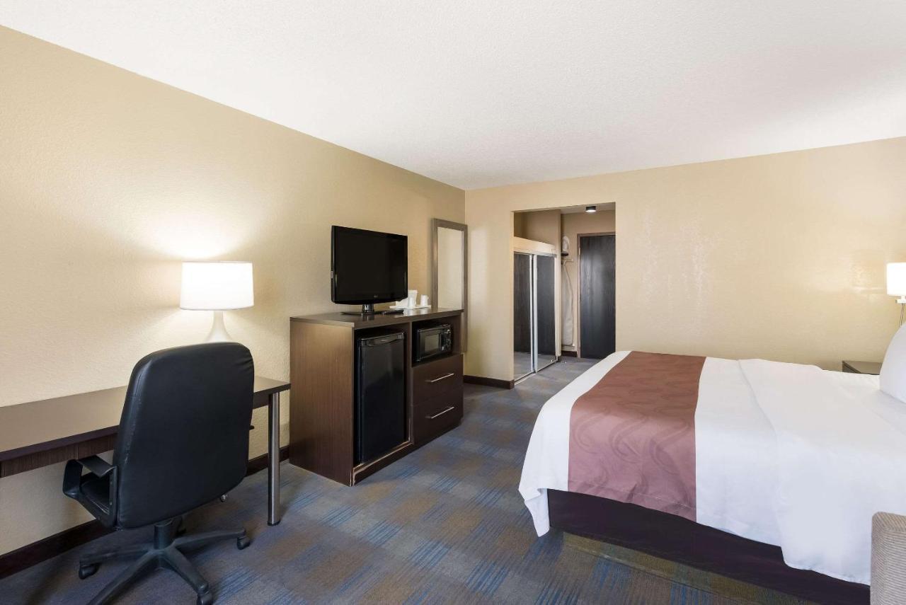 Quality Inn Upper Sandusky Extérieur photo