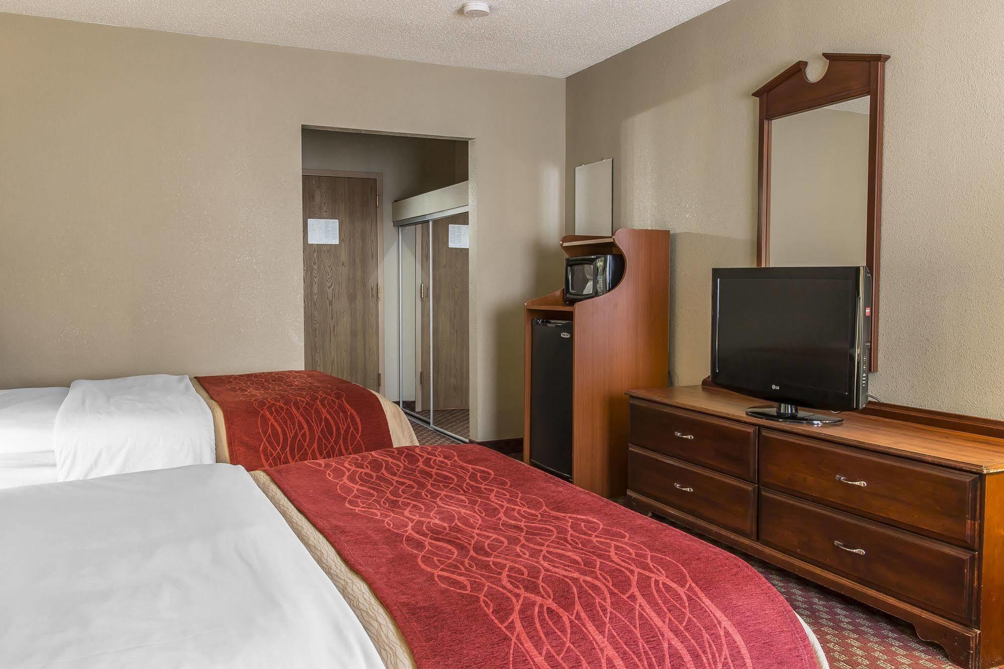 Quality Inn Upper Sandusky Extérieur photo