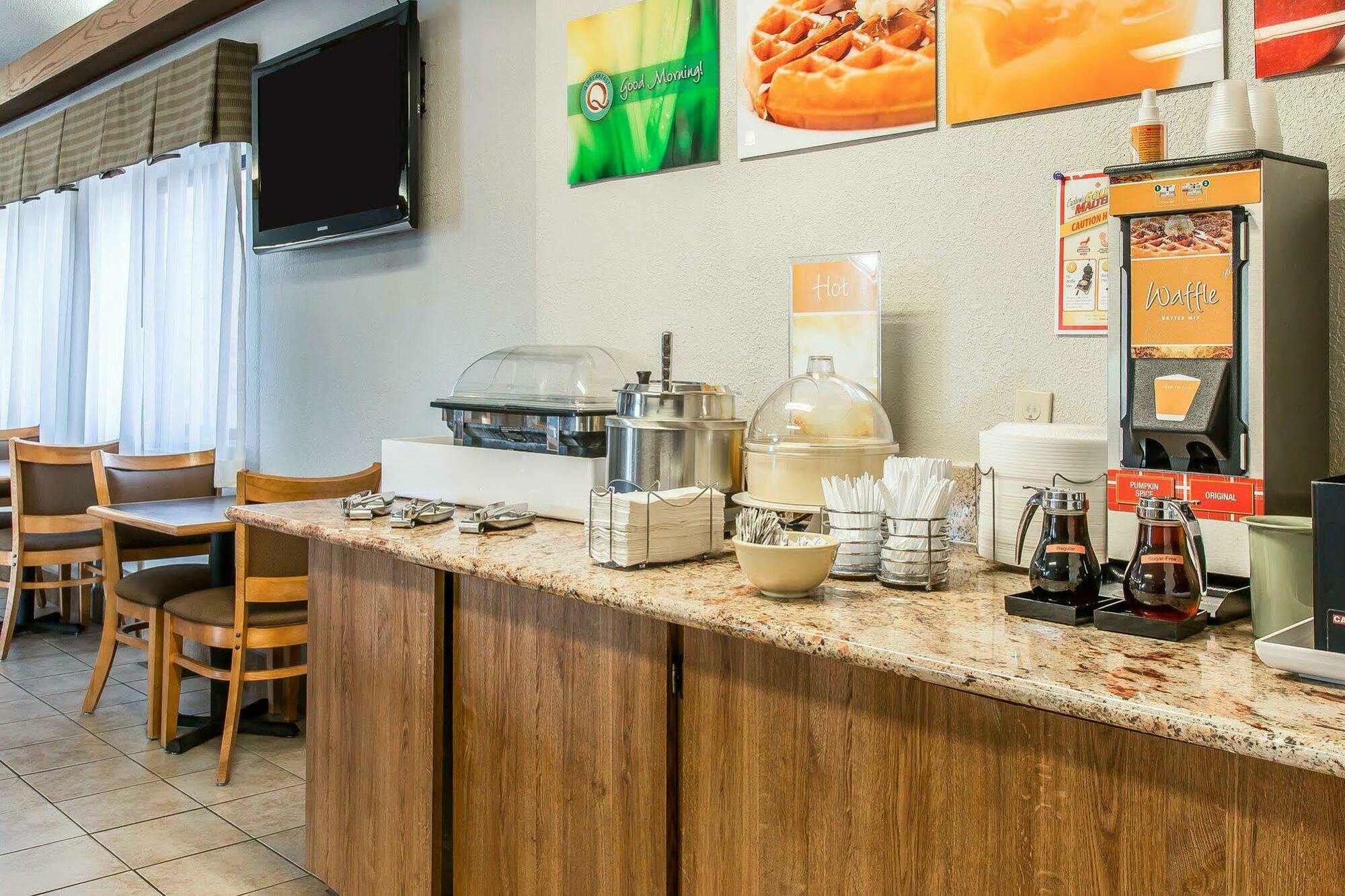 Quality Inn Upper Sandusky Extérieur photo