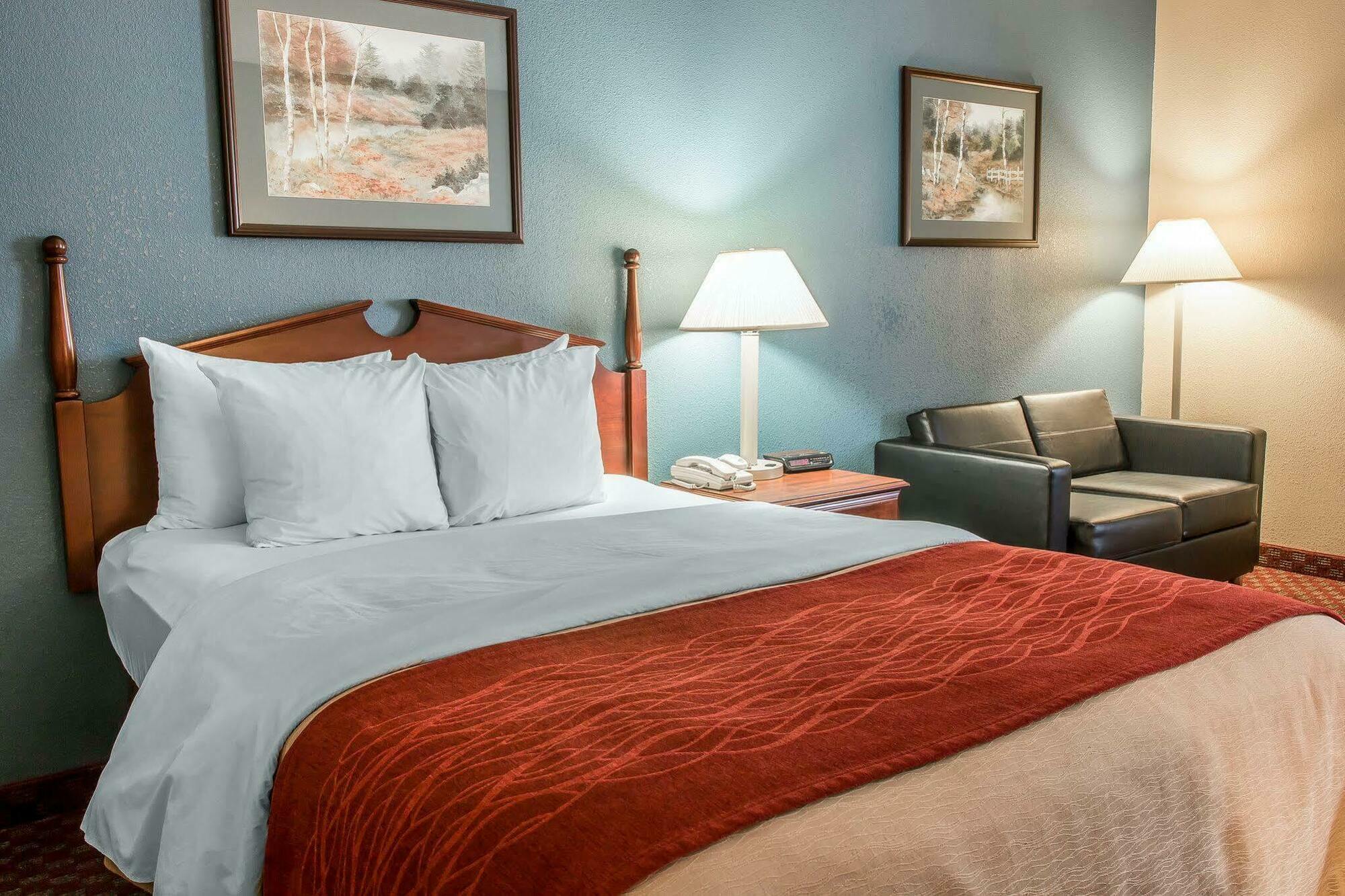 Quality Inn Upper Sandusky Extérieur photo